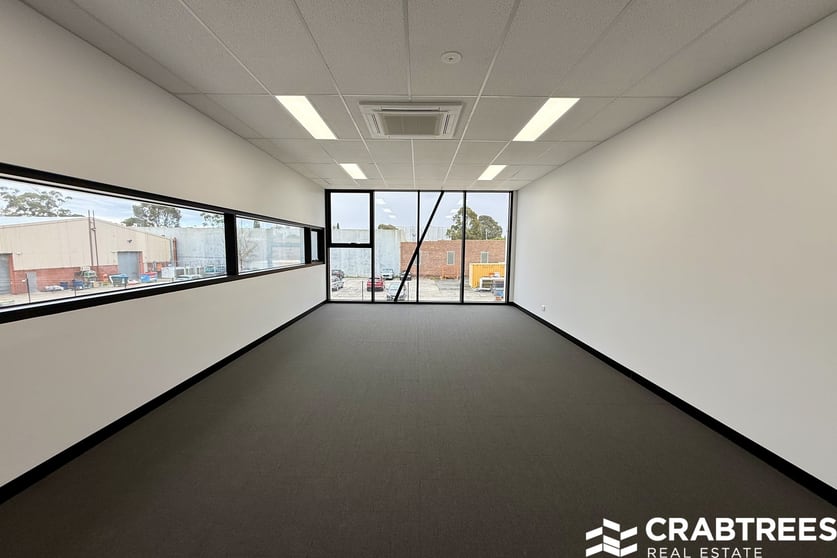Click to view all images 2/27 Commercial Road Notting Hill VIC 3168 - Image 3