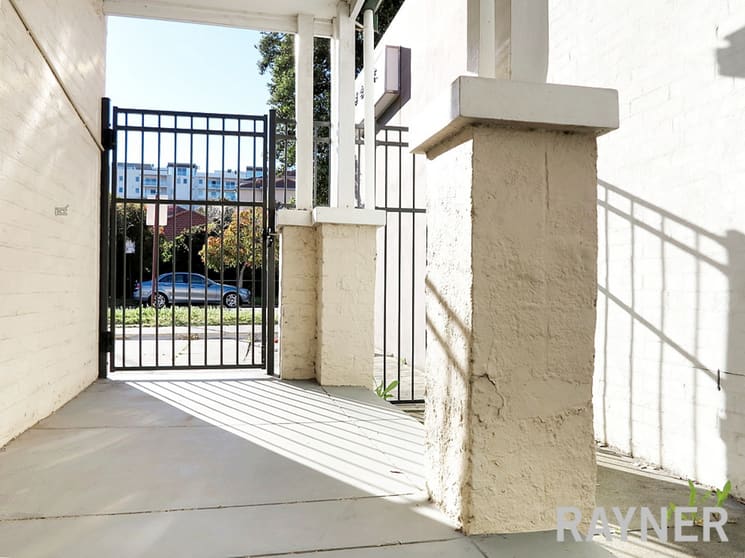 Click to view all images 77 Bennett Street East Perth WA 6004 - Image 2