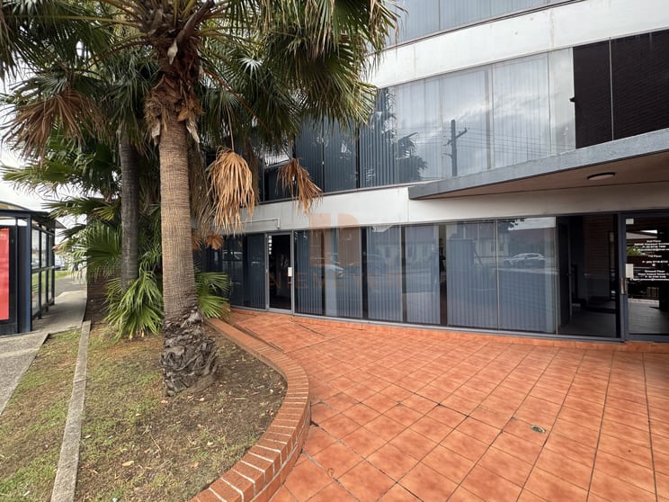Click to view all images Suite 1/524 Canterbury Road Campsie NSW 2194 - Image 1