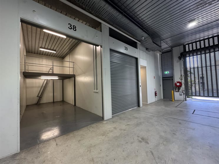 Click to view all images Unit 38/26 Meta Street Caringbah NSW 2229 - Image 3