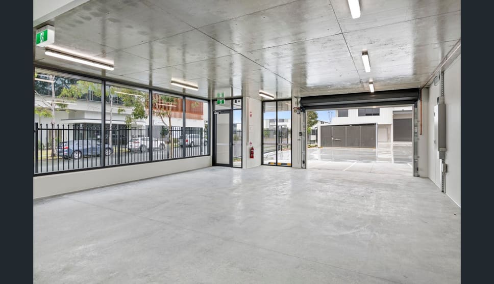 Click to view all images Unit 10/35 Adler Circuit Yarrabilba QLD 4207 - Image 3