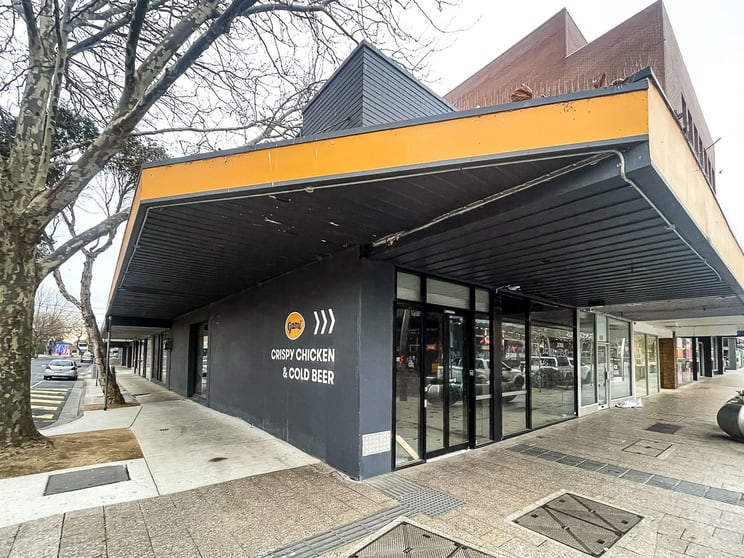 Click to view all images 70 Wells Street Frankston VIC 3199 - Image 1