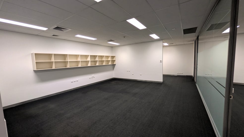 Click to view all images Shop 5/4-22 Wilmot Street Burnie TAS 7320 - Image 3
