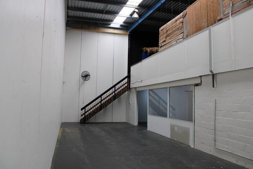 Click to view all images 1G/1 - 3 Endeavour Road Caringbah NSW 2229 - Image 2