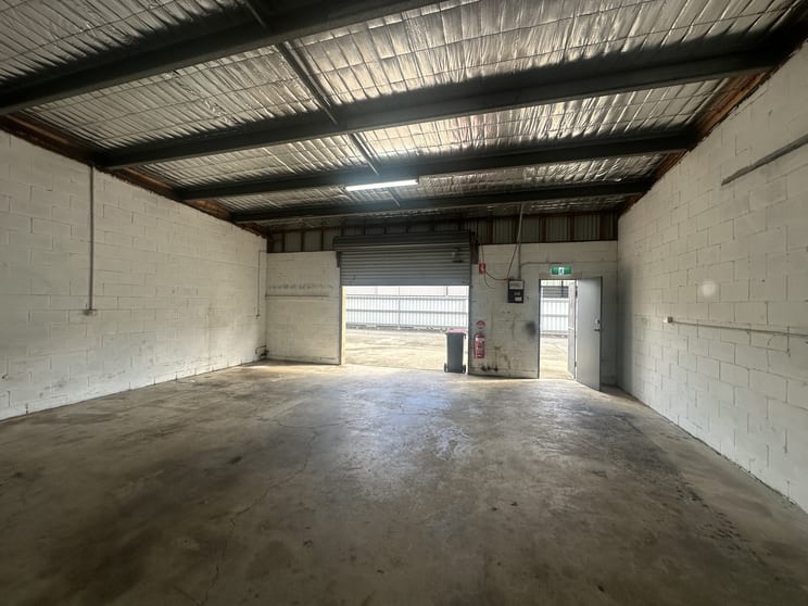 Click to view all images 4A/34 Browns Rd South Nowra NSW 2541 - Image 3