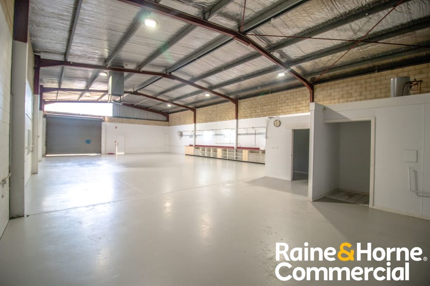 Click to view all images 94 Erskine Street Dubbo NSW 2830 - Image 3