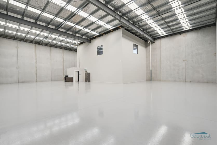 Click to view all images 86/10 Speedwell Street Somerville VIC 3912 - Image 3