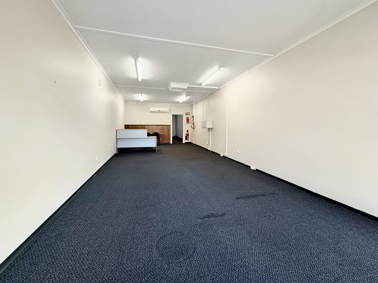 Click to view all images 36 and 38 Barwell Avenue Barmera SA 5345 - Image 3