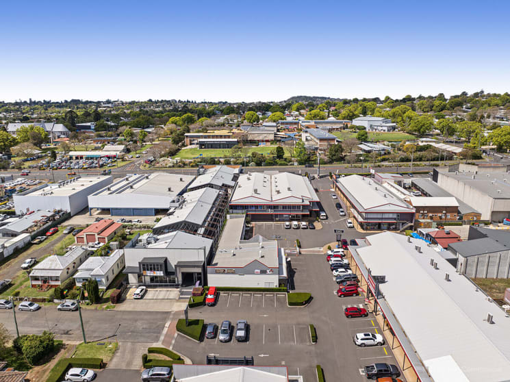 Click to view all images Tenancy 5&6/661 Ruthven Street South Toowoomba QLD 4350 - Image 2