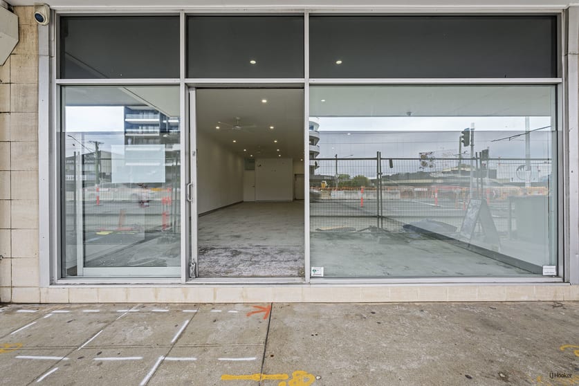 Click to view all images 2/2453 Gold Coast Highway Mermaid Beach QLD 4218 - Image 1