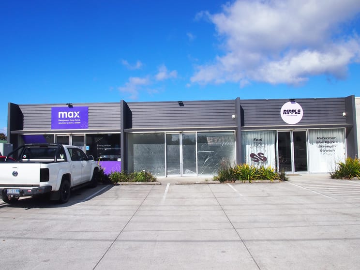 Click to view all images 2 & 3/17 Quail Street St Helens TAS 7216 - Image 2