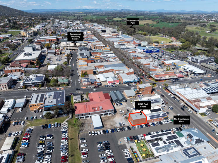 2/248 Peel St Tamworth NSW 2340 - Image 1