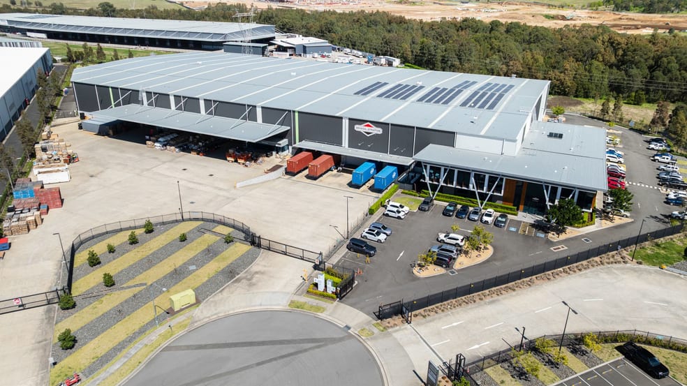 Click to view all images 3 Imperata Close Kemps Creek NSW 2178 - Image 1