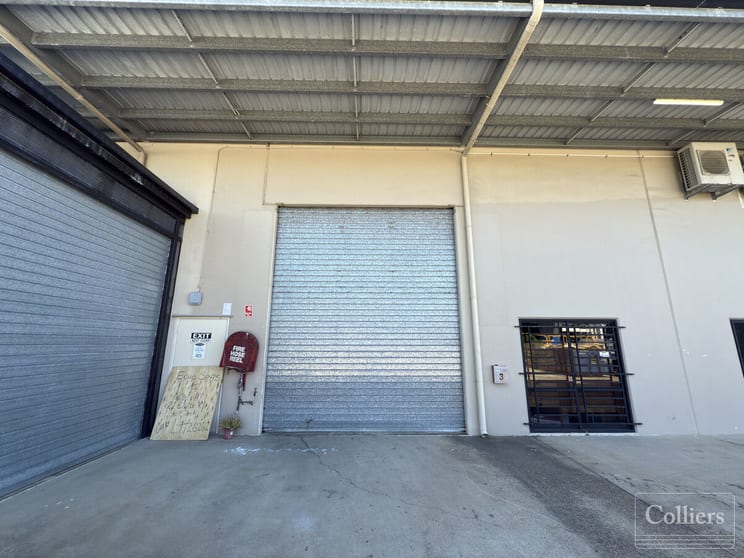 Click to view all images 3/13-19 Civil Road Garbutt QLD 4814 - Image 2