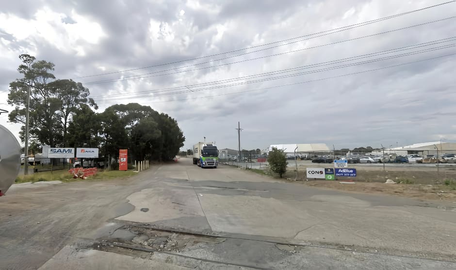 Click to view all images 9 Devon Street Rosehill NSW 2142 - Image 3