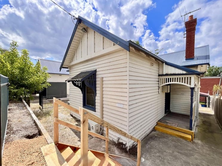 Click to view all images Suite/379 Canterbury Road Surrey Hills VIC 3127 - Image 1