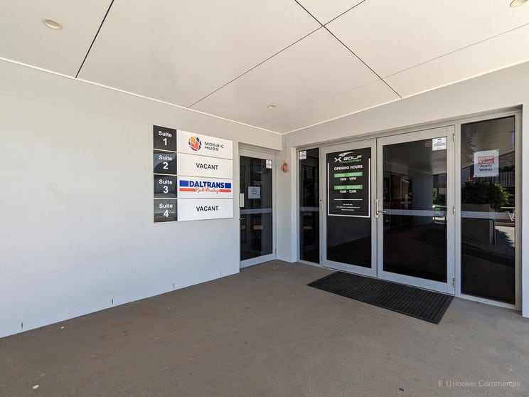 Click to view all images 1b-East/373 Ruthven Street Toowoomba City QLD 4350 - Image 3