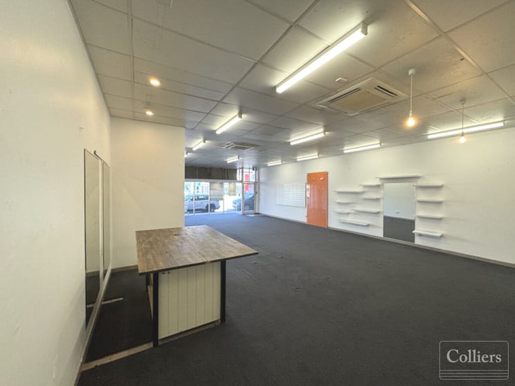 Click to view all images 3/114 Charters Towers Road Hermit Park QLD 4812 - Image 3