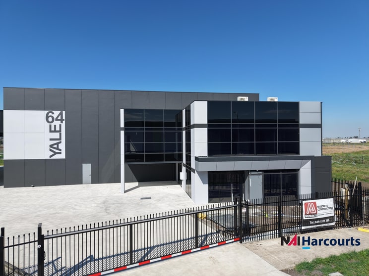 Click to view all images 64 Yale Drive Epping VIC 3076 - Image 3