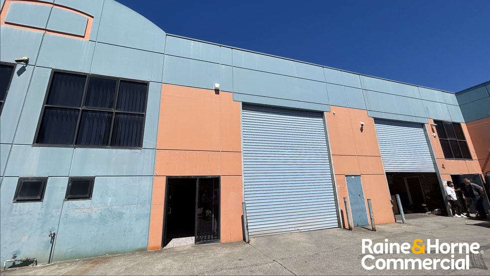 Click to view all images 3/8 Weld Street Prestons NSW 2170 - Image 1