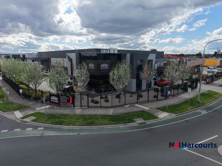 Click to view all images 2 Dexter Drive Epping VIC 3076 - Image 2