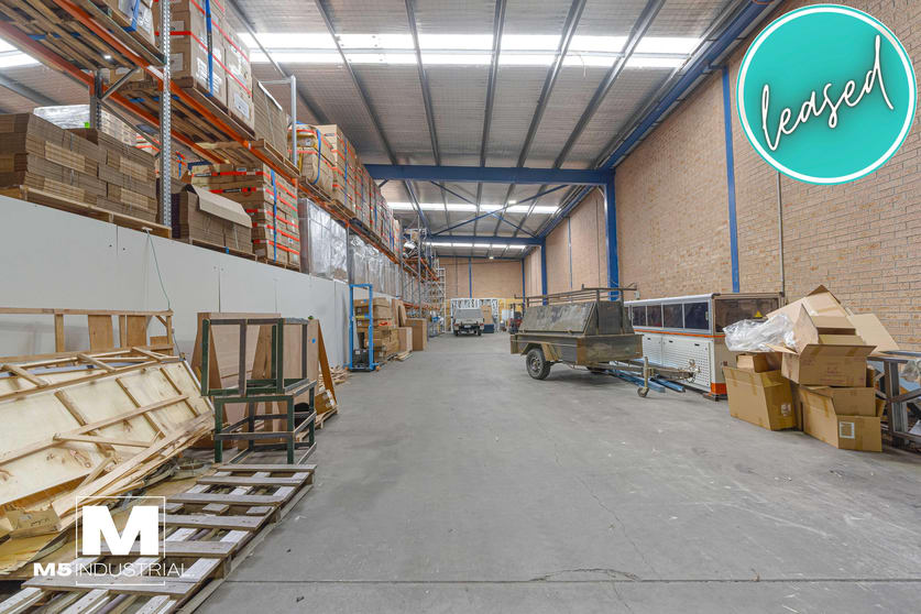 Click to view all images 44A Garema Circuit Kingsgrove NSW 2208 - Image 2