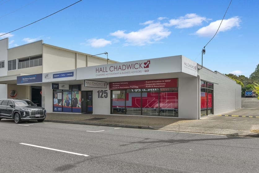 Click to view all images 125 Bulcock Street Caloundra QLD 4551 - Image 1