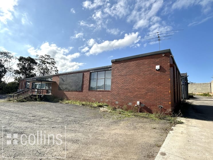 Click to view all images 256 - 264 Princes Highway Dandenong VIC 3175 - Image 1