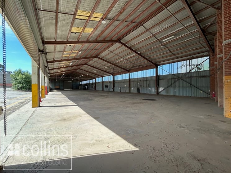 Click to view all images 256 - 264 Princes Highway Dandenong VIC 3175 - Image 2