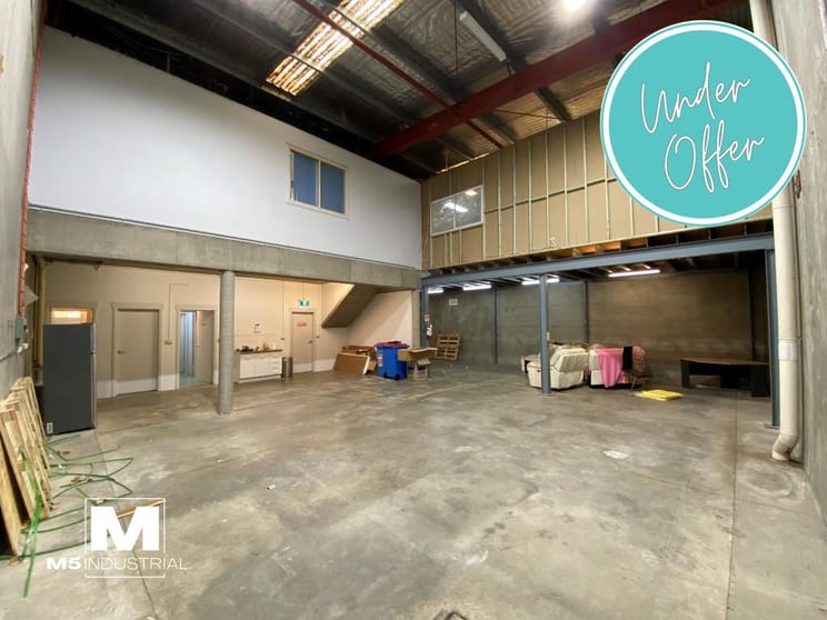 Click to view all images 2/341 Milperra Road Milperra NSW 2214 - Image 2