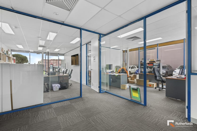 Click to view all images 26 Ovata Drive Tullamarine VIC 3043 - Image 3