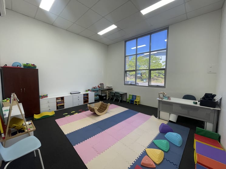 Click to view all images 3H/256B New Line Road Dural NSW 2158 - Image 3