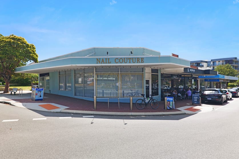 Click to view all images 103 - 105 Waratah Avenue Dalkeith WA 6009 - Image 1