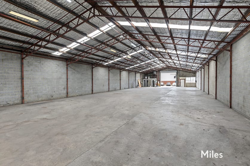 Click to view all images 168 Bamfield Road Heidelberg West VIC 3081 - Image 2