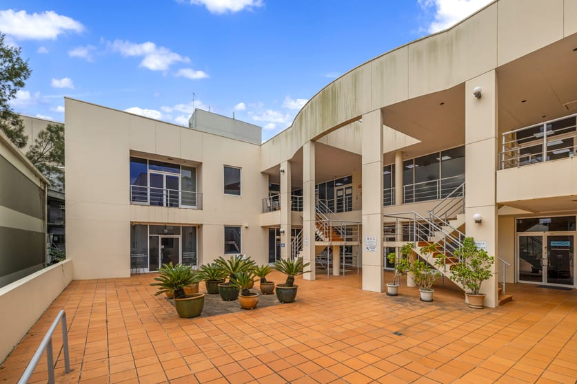Click to view all images 18/16-18 Malvern Ave Chatswood NSW 2067 - Image 2