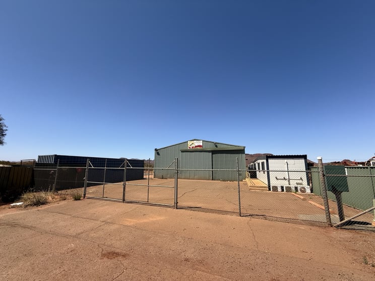 Click to view all images 72 Mettawandy Place Paraburdoo WA 6754 - Image 3