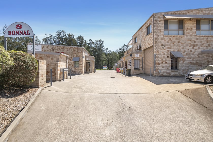 Click to view all images 4/8 Bonnal Road Erina NSW 2250 - Image 3