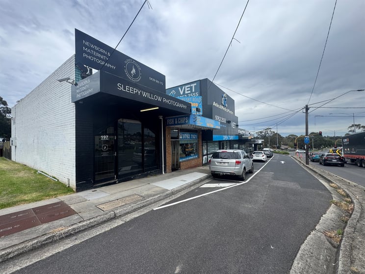 Click to view all images 197 Scoresby Road Boronia VIC 3155 - Image 2