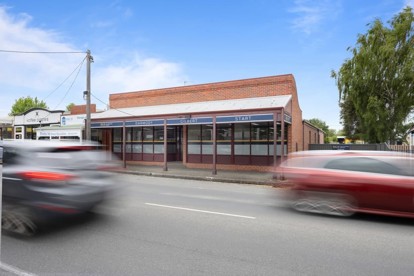 Click to view all images 96 Main Road Bakery Hill VIC 3350 - Image 1