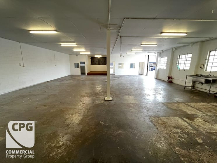 Unit 3/11 Stanley Street Peakhurst NSW 2210 - Image 3