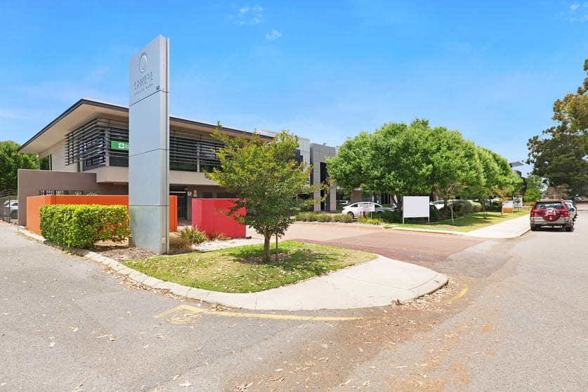 Click to view all images 3/63 Knutsford Avenue Rivervale WA 6103 - Image 3