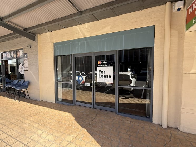 5/332a Camden Valley Way Narellan NSW 2567 - Image 1
