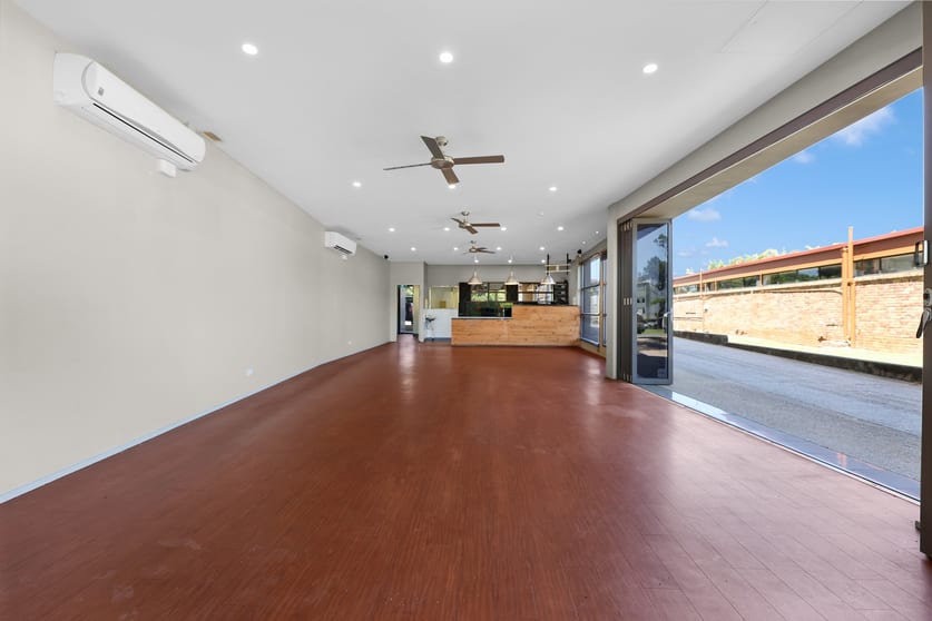 1/165-171 Broadwater Terrace Redland Bay QLD 4165 - Image 1