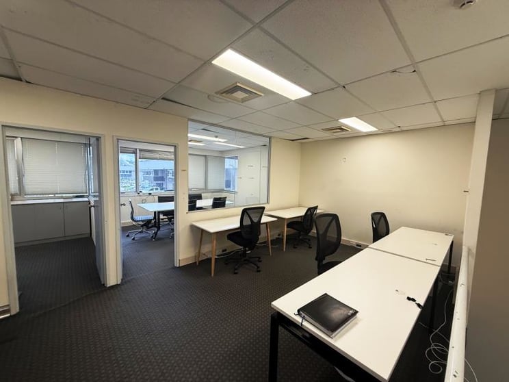 Click to view all images Brookvale NSW 2100 - Image 1