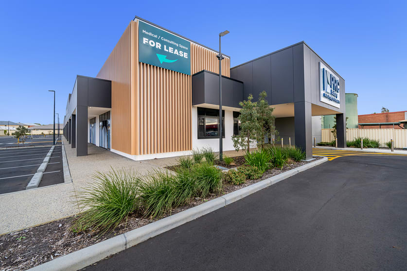 Click to view all images 122A Spencer Street South Bunbury WA 6230 - Image 2