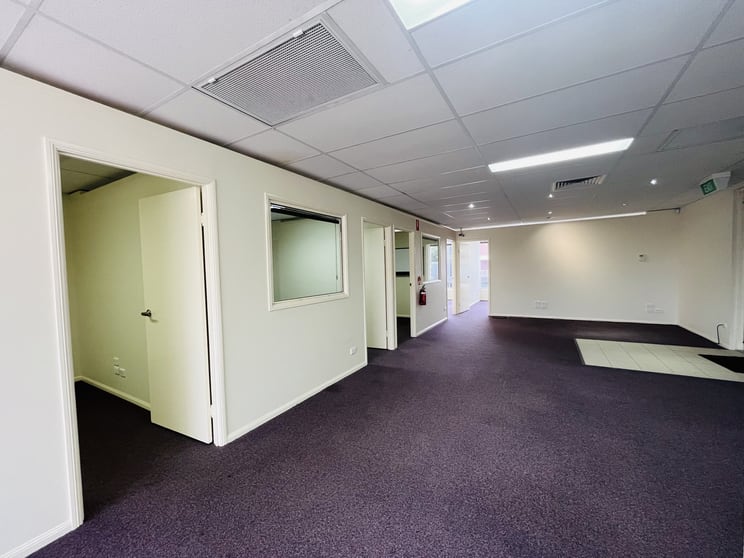 36 Tenby Street Mount Gravatt QLD 4122 - Image 3