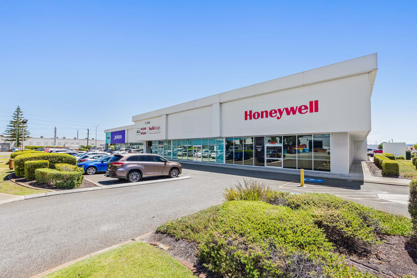 Click to view all images 8/192-194 Bannister Road Canning Vale WA 6155 - Image 2