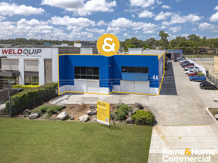 Click to view all images Unit 1/4A Hollylea Road Leumeah NSW 2560 - Image 1
