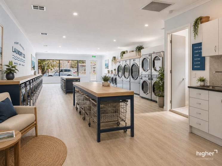 Click to view all images 24 North Terrace Port Elliot SA 5212 - Image 3