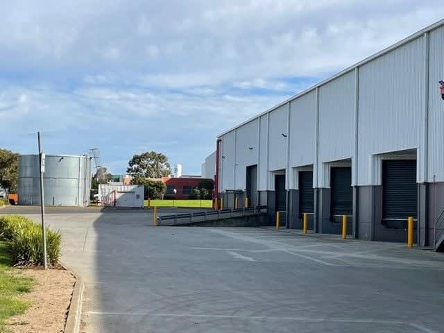 Click to view all images 365 Fitzgerald Road Derrimut VIC 3026 - Image 5